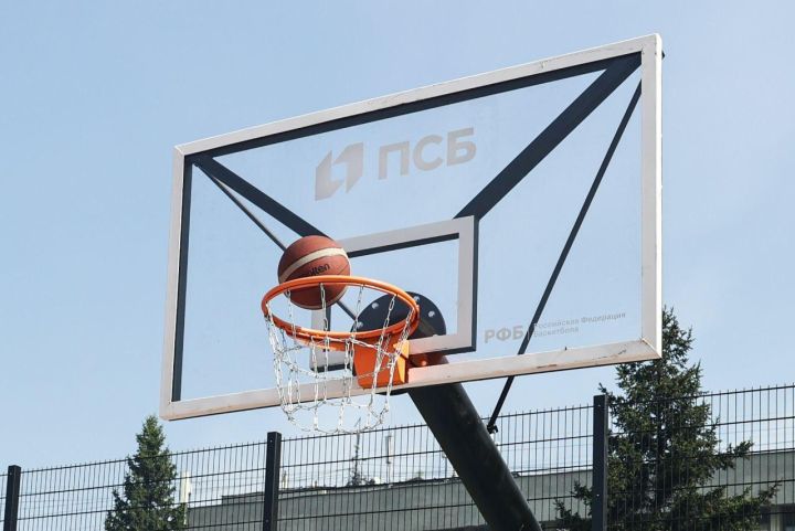 ПСБ открыл самый восточный Центр уличного баскетбола