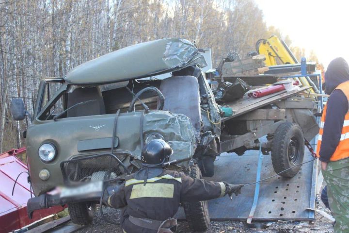 Полиция раскрыла детали смертельного ДТП с грузовиками в Кузбассе 