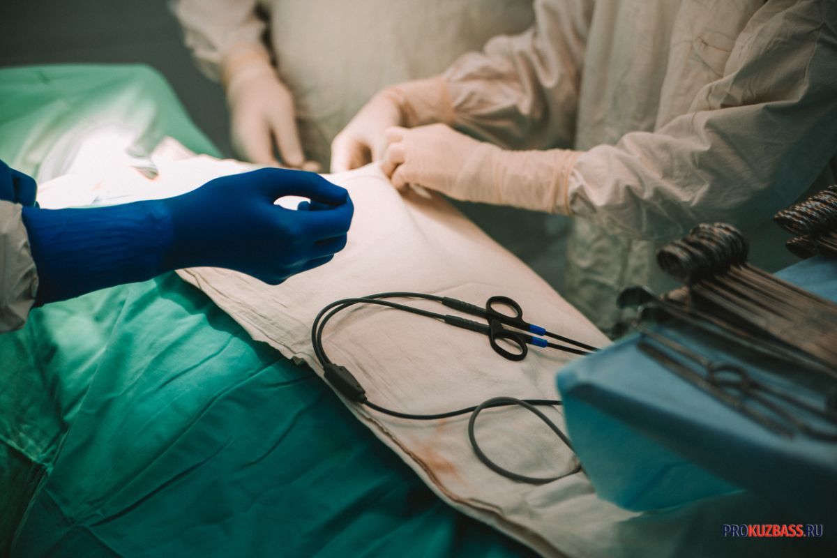 Огромная злокачественная опухоль проросла в органы женщины из Кузбасса