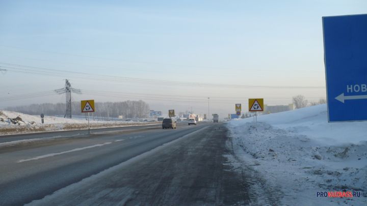 Остановленное из-за ДТП движение на трассе в Кузбассе возобновилось спустя два часа