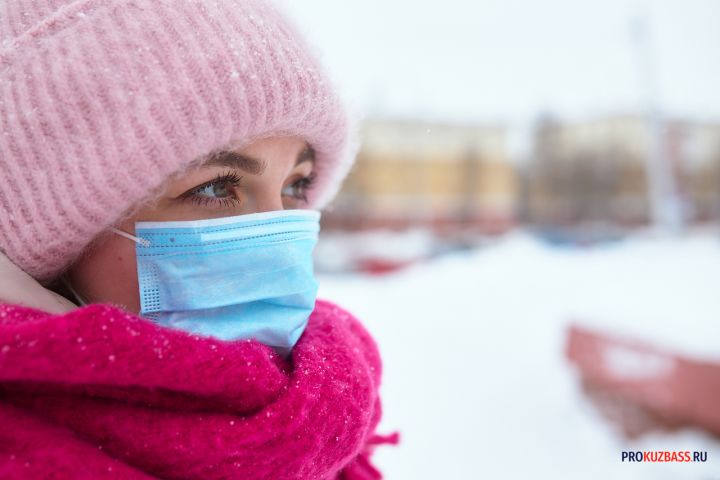 Медики выявили в Кузбассе почти 400 заболевших COVID-19 за сутки