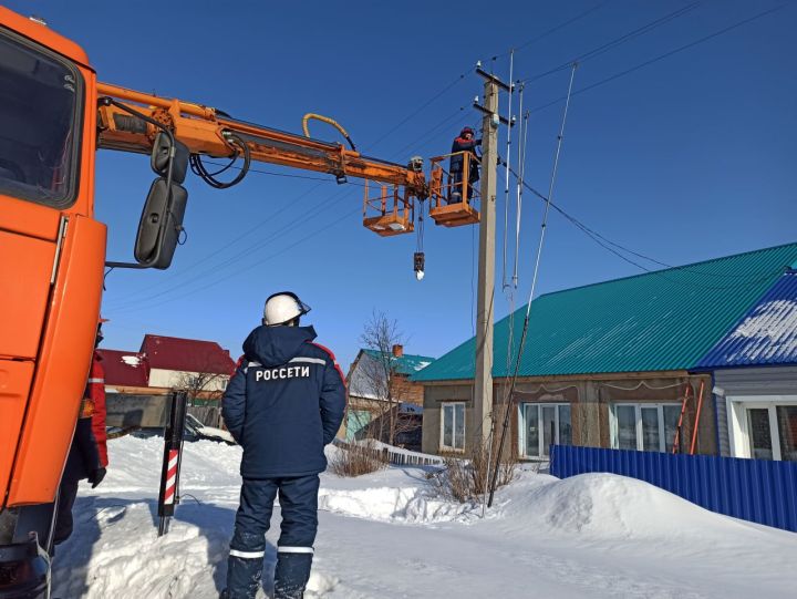 Непогода вновь лишила электричества некоторых жителей Новокузнецка и Новокузнецкого района
