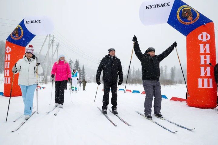 Фонд «Защитники Отечества» организовал первые лыжные старты среди ветеранов СВО