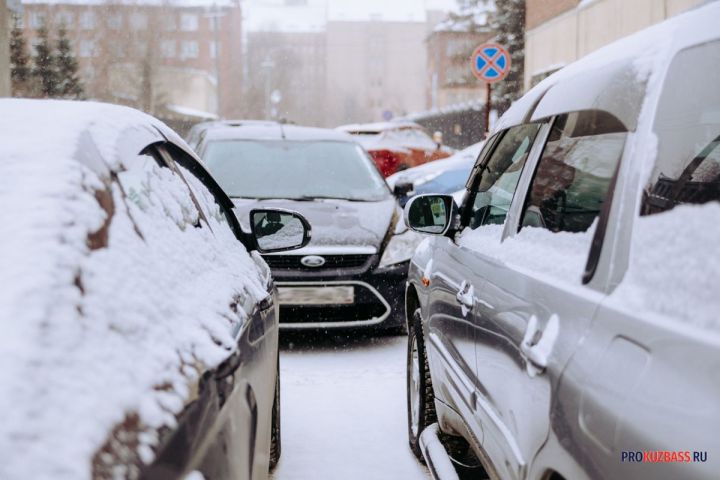 Парковка в Кемерове попадет под серьезные ограничения из-за празднования Рождества