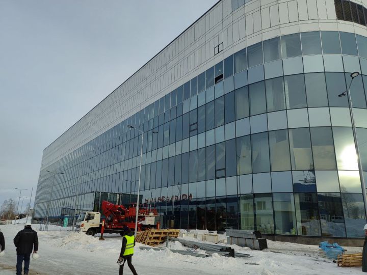 Подрядчик столкнулся с нехваткой специалистов при строительстве терминала новокузнецкого аэропорта