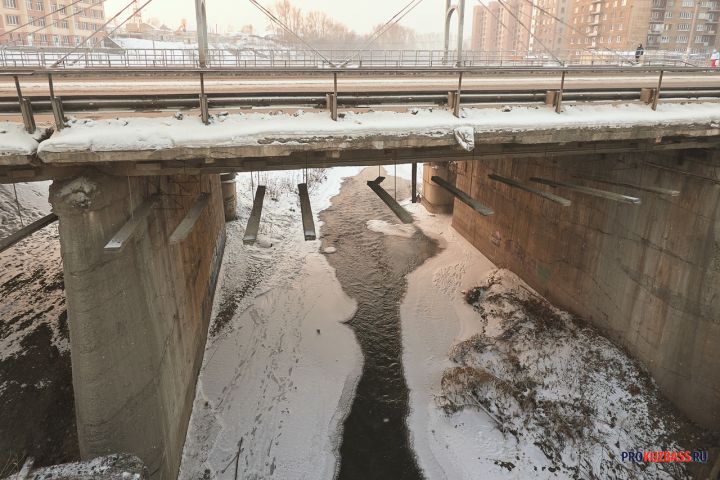 Прокуратура обнаружила вероятность обрушения моста через Искитимку в Кемерове