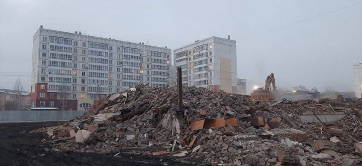 Новый жилой комплекс появится на месте снесенной школы в Новокузнецке