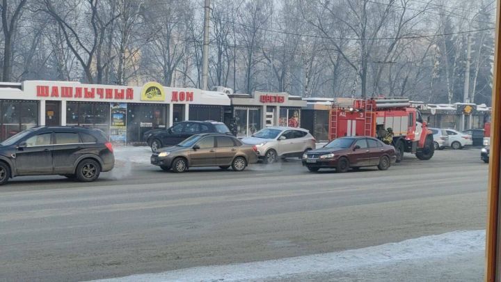 Пожар произошел в шашлычной в Новокузнецке 