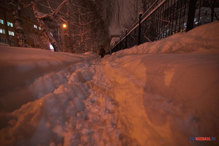 Власти в Кемерове отдадут более 2 млрд рублей за уборку снега с улиц