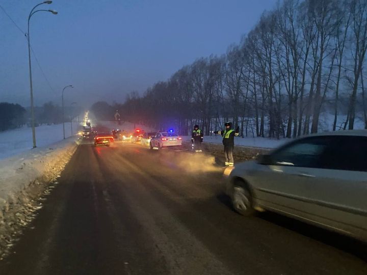 ДТП с десятью машинами ограничило движение на въезде в Кемерово