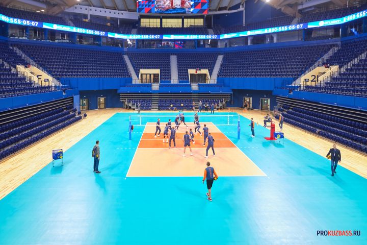 Кузбасские волейболисты обыграли в гостях уфимский «Урал»