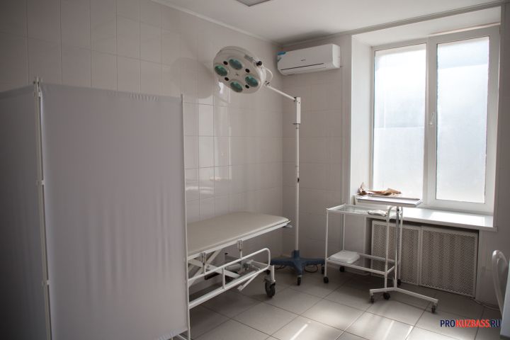 Представитель больницы сообщил сроки открытия детской поликлиники в центре Новокузнецка