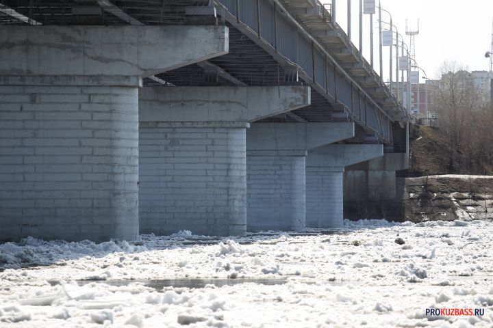 Власти высказались о возможности запуска электрички на время ремонта Кузбасского моста в Кемерове