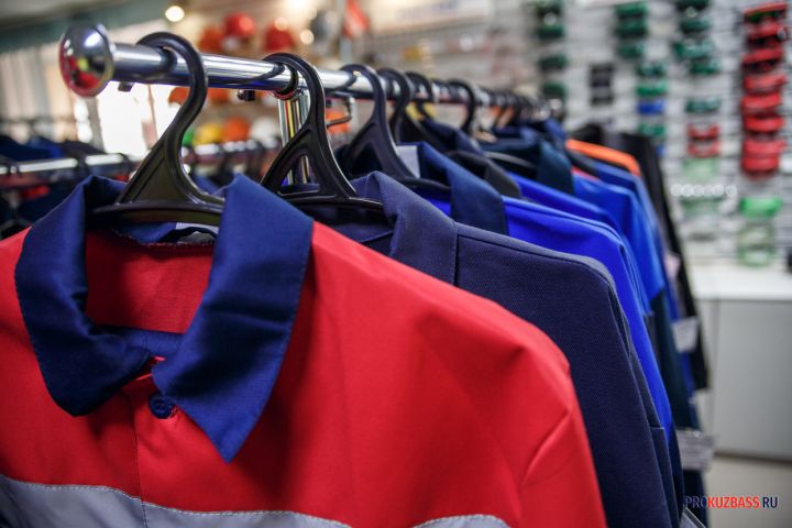 Рецидивист попался на краже куртки и футболок из магазина в Киселевске
