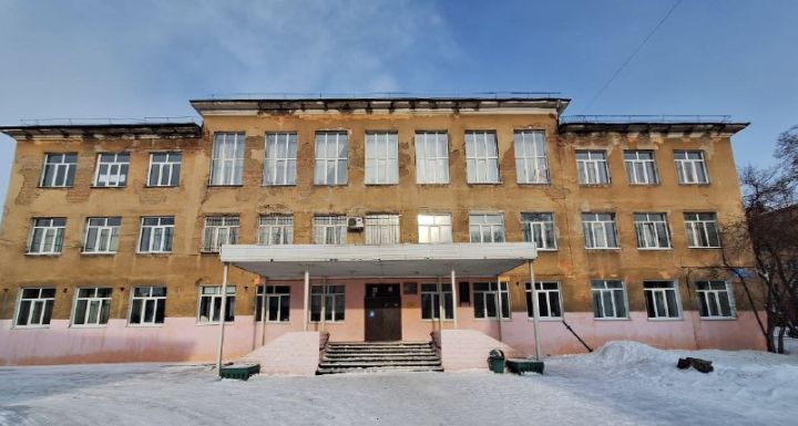 Кемеровские власти потратят более 8 млн рублей на проект капремонта школы в Кировском районе