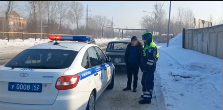Автомобилист из Новокузнецка «накопил» десятки штрафов за нарушение ПДД за четыре месяца