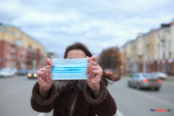 Власти продлили действие коронавирусных ограничений в Кузбассе до конца марта