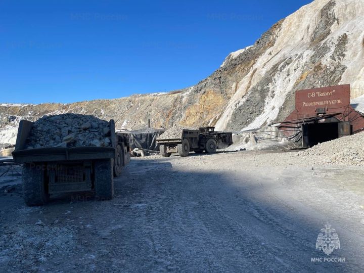 Власти Кузбасса сообщили о создании оперативного штаба по ликвидации ЧП на руднике в Приамурье