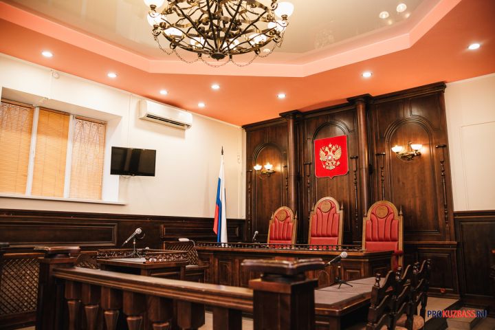 Директор скандально известной угольной фирмы в Кузбассе предстанет перед судом по делу о невыплате зарплат