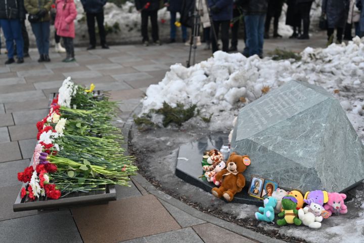 День памяти и скорби: шестая годовщина трагического пожара в ТРЦ «Зимняя вишня» прошла в Кемерове