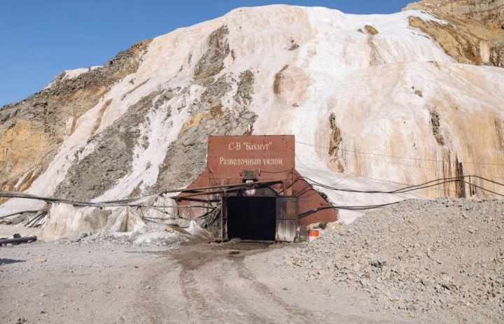 Спасатели остановили поиски заваленных на руднике в Приамурье 13 горняков