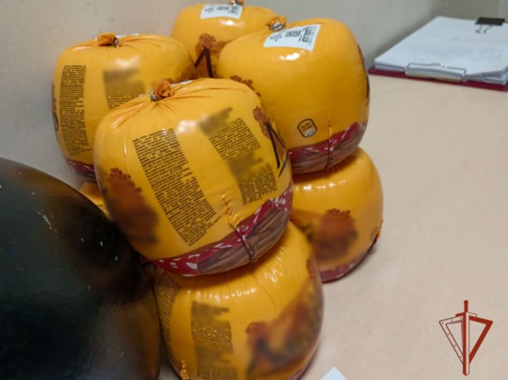 Кемеровчанин попался на краже девяти килограммов сыра из магазина