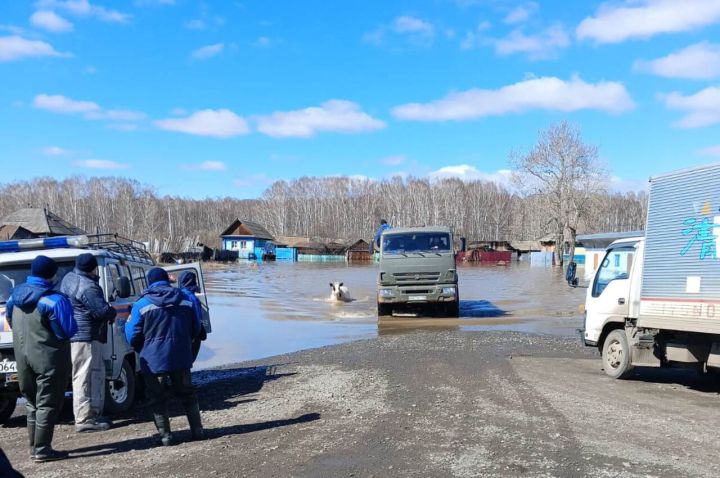 Срочная эвакуация прошла в кузбасской деревне из-за разлива реки