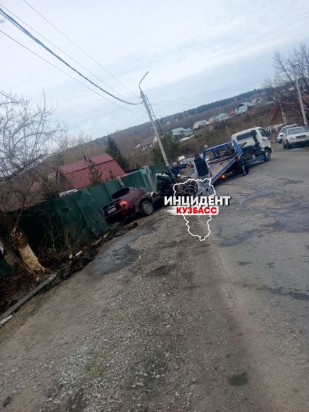 Соцсети: серьезное ДТП с тремя погибшими и двумя пострадавшими произошло на опасном повороте в Кемерове