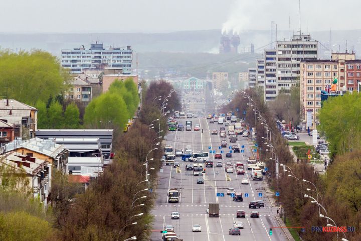 Мощные пробки сковали дороги в Кемерове