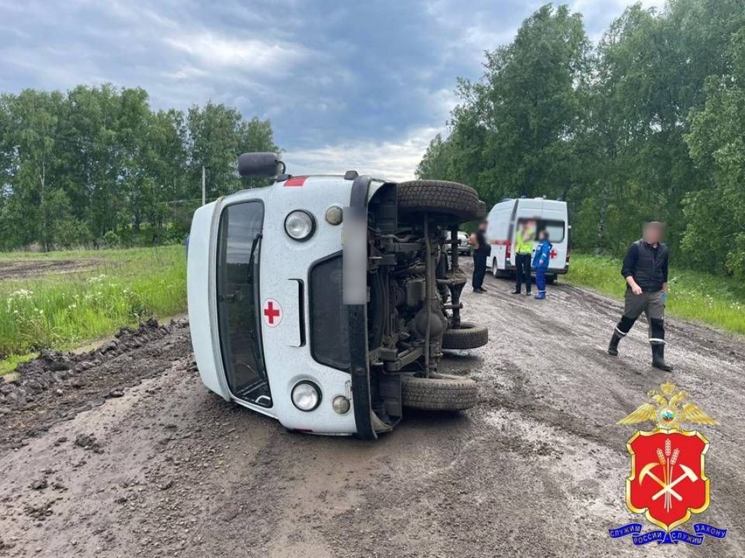 Один человек пострадал при ДТП со скорой помощью в Кузбассе