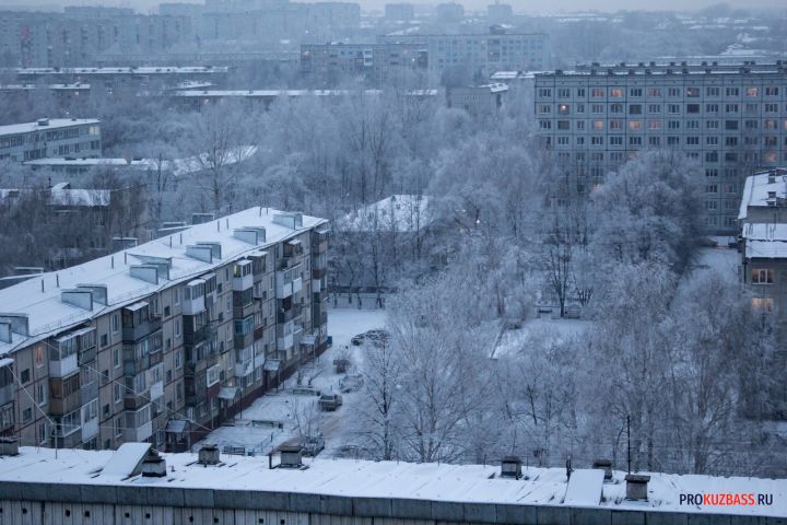Рабочая неделя в Кузбассе начнется с похолодания до -18°C со снегом