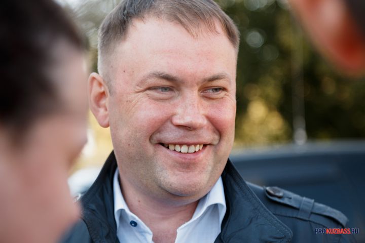 Илья Середюк записал неформальное обращение к кузбассовцам