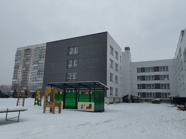 Новокузнецкие власти назвали дату сдачи строящейся школы в Новом городе
