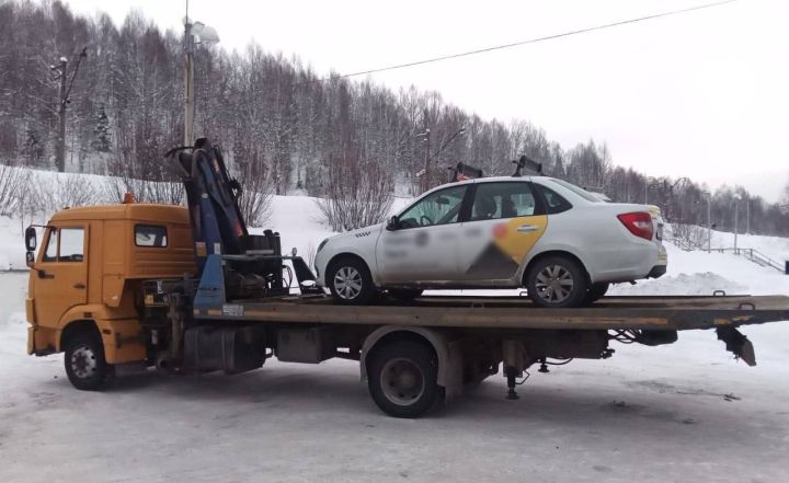 Таксист в Кузбассе понес наказание за нетрезвую езду