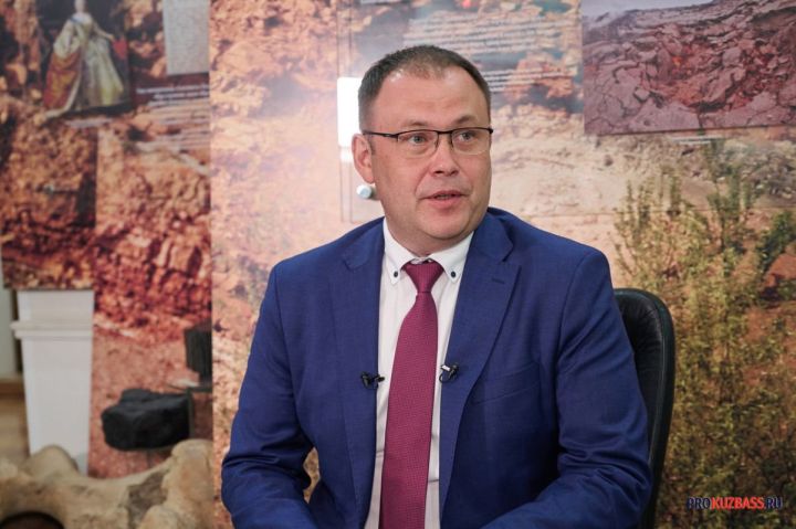 Илья Середюк поздравил кузбассовцев с Крещением