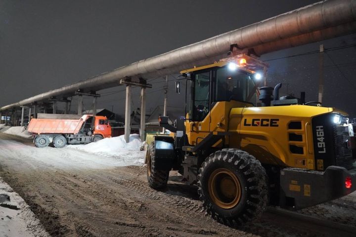 Из Кемерова вывезли свыше 10 тысяч кубометров снега