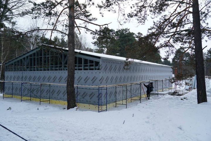 Глава Кемерова проверил строительство новых корпусов детского лагеря 