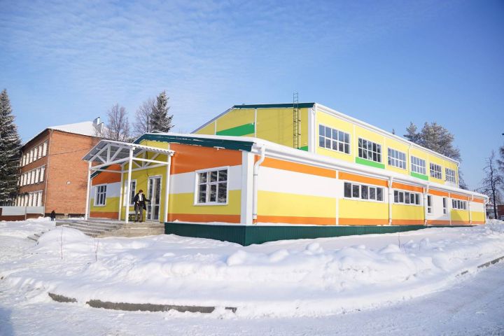 Новый физкультурно-оздоровительный комплекс появится у школы в Кузбассе