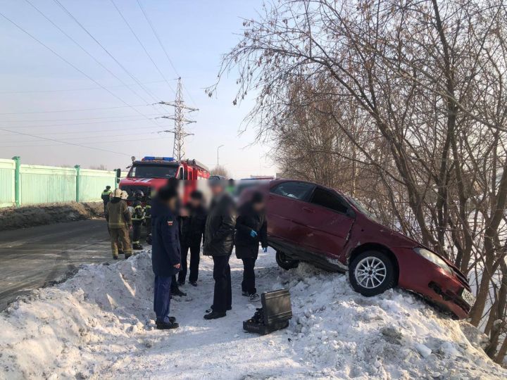 Пьяный водитель наехал на женщину и подростка в Кузбассе