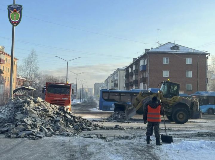 Восемь УК попались на нарушениях при уборке снега и наледи на улицах Новокузнецка