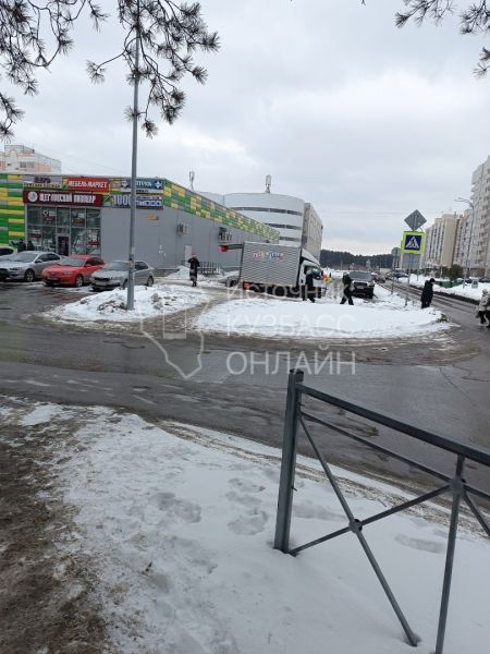 Кемеровчанка заподозрила продавцов тюльпанов в незаконной торговле