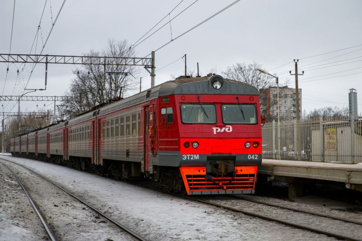 Количество пассажиров в электричках Кузбасса выросло почти на 20%