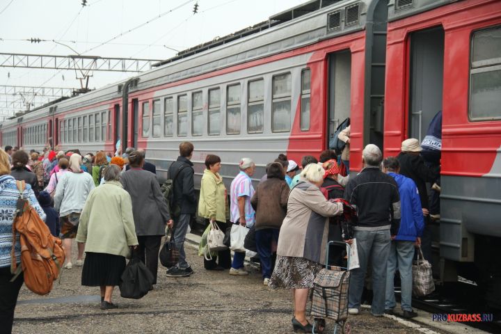 Кузбассовцы стали чаще ездить на электричках
