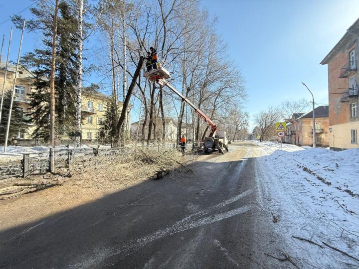 Благоустройство сквера рядом с памятником героям ВОВ началось в Новокузнецке