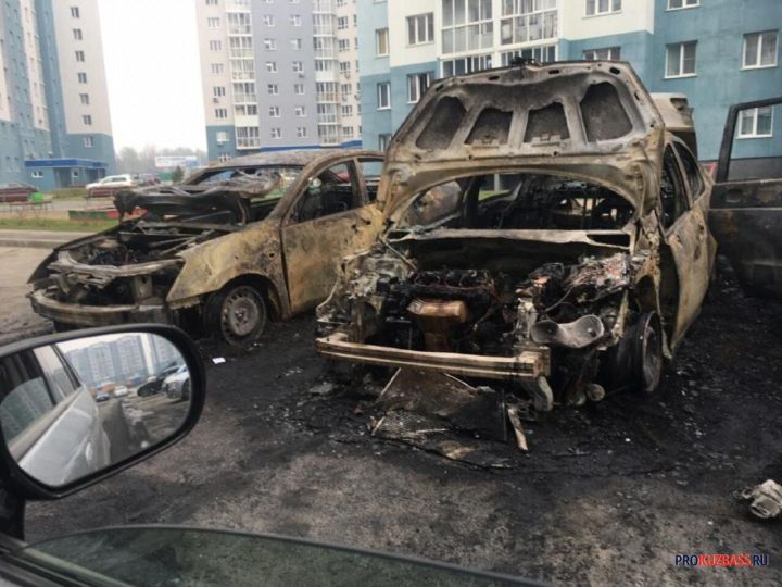 Жителя Москвы обвиняют в заказных поджогах дорогих автомобилей в Новокузнецке