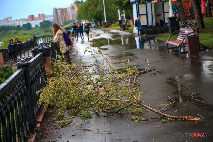 В Новокузнецке 35 домов по-прежнему остаются без света