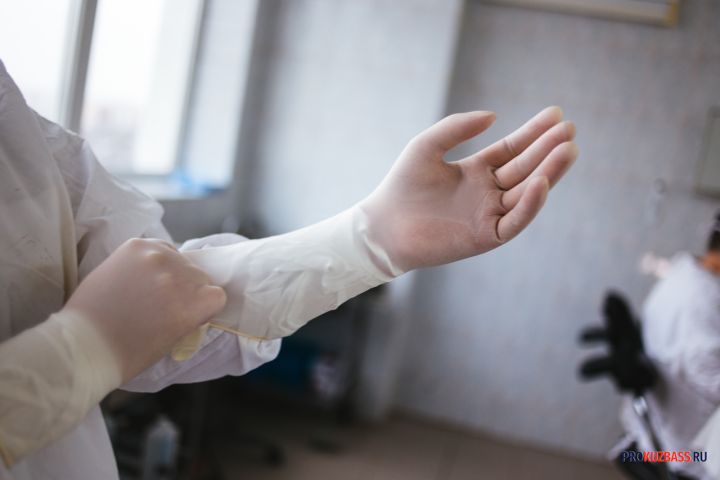 Только половина кузбасских медиков остаётся работать в регионе после выпуска