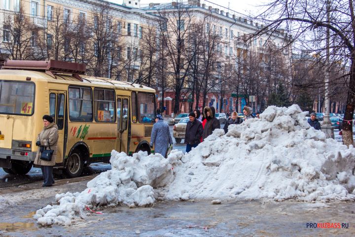 Жители кузбасского села попросили запустить автобус до школы