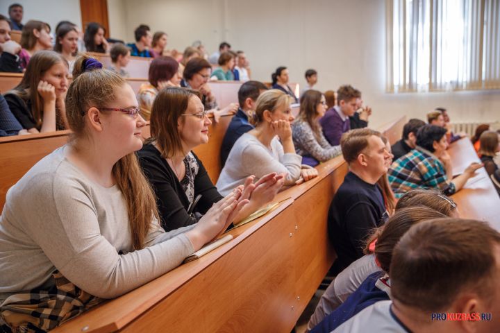 В Кемерове реорганизовали политехнический техникум
