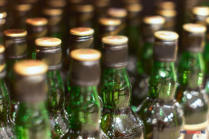 Время продажи алкоголя в Кузбассе урезали на два часа